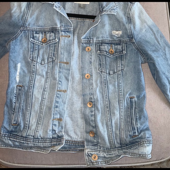 Jean Jacket - Picture 2 of 4